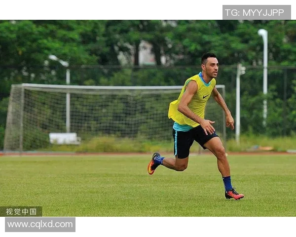 杭州足球队以56分领跑大师赛积分榜展现强劲实力 杭州足球队以56分领跑大师赛积分榜展现强劲实力